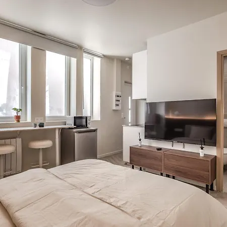 Elegant Renovated * Parijs